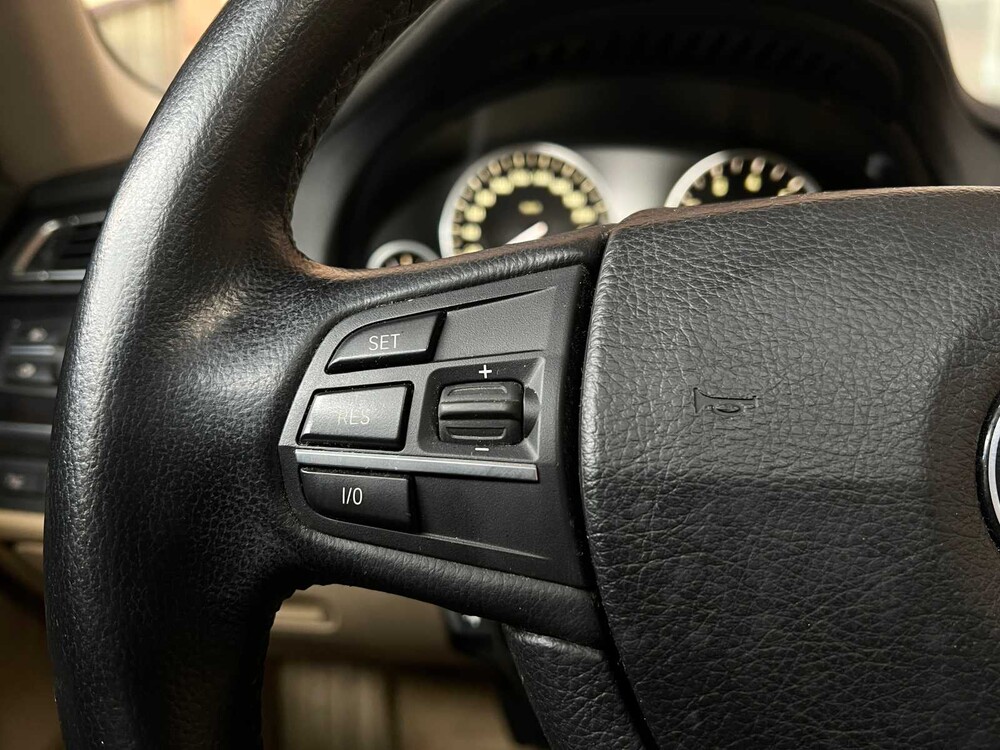 BMW ActiveHybrid7 F04 4.4 V8 465PS 2011