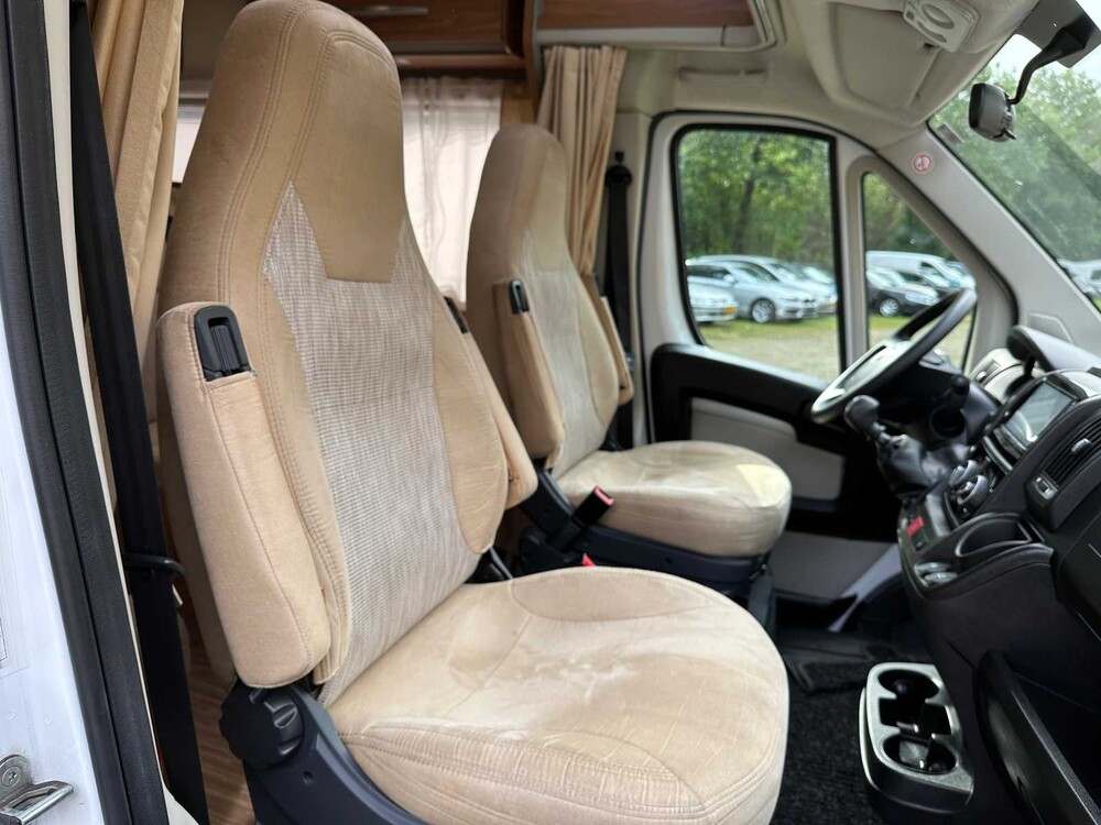 Fiat Carado T348 Ducato Camper 131PS 2018, P-411-LV