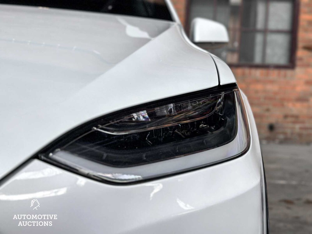 Tesla Model X Performance 612hp 2019 (Original-UK), ZH-744-N