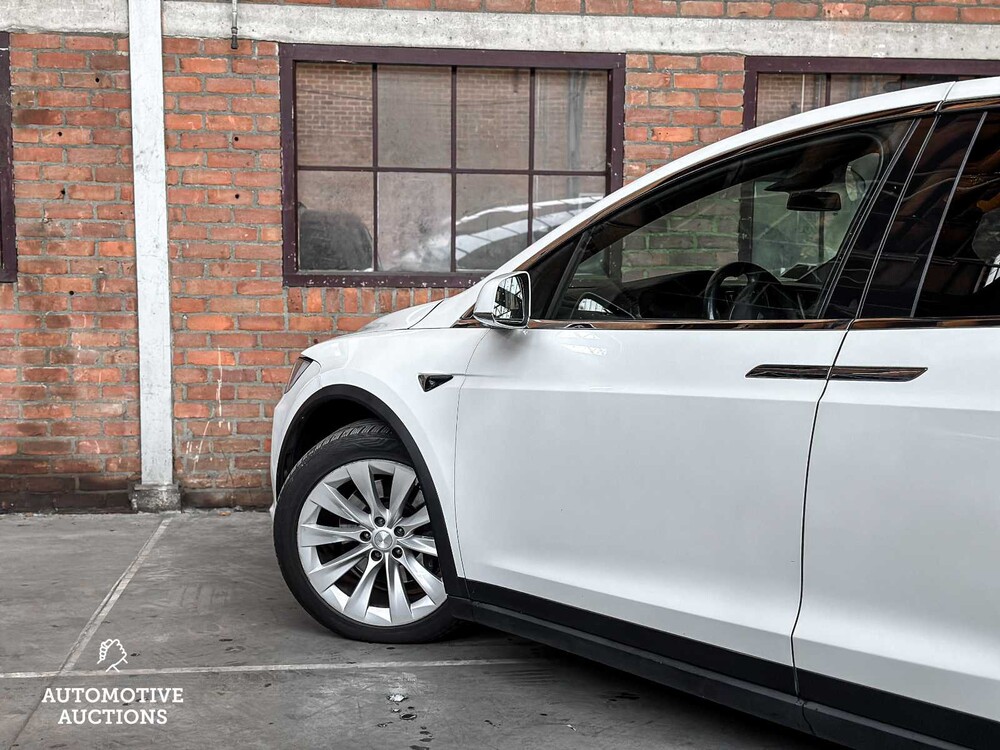 Tesla Model X Performance 612hp 2019 (Original-UK), ZH-744-N