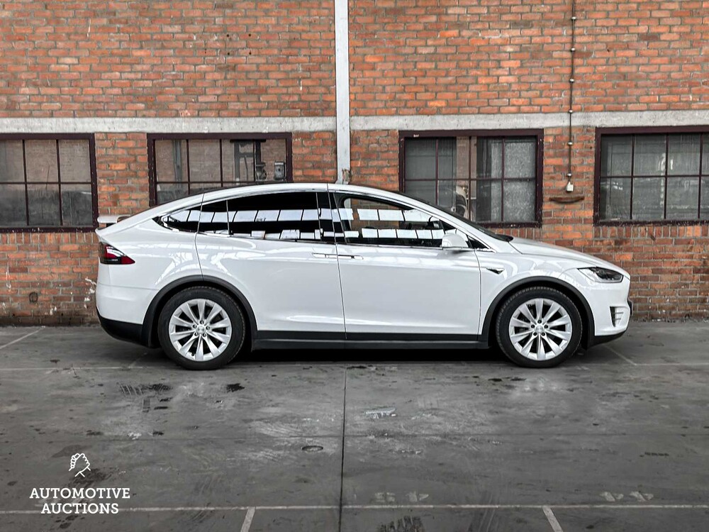 Tesla Model X Performance 612hp 2019 (Original-UK), ZH-744-N