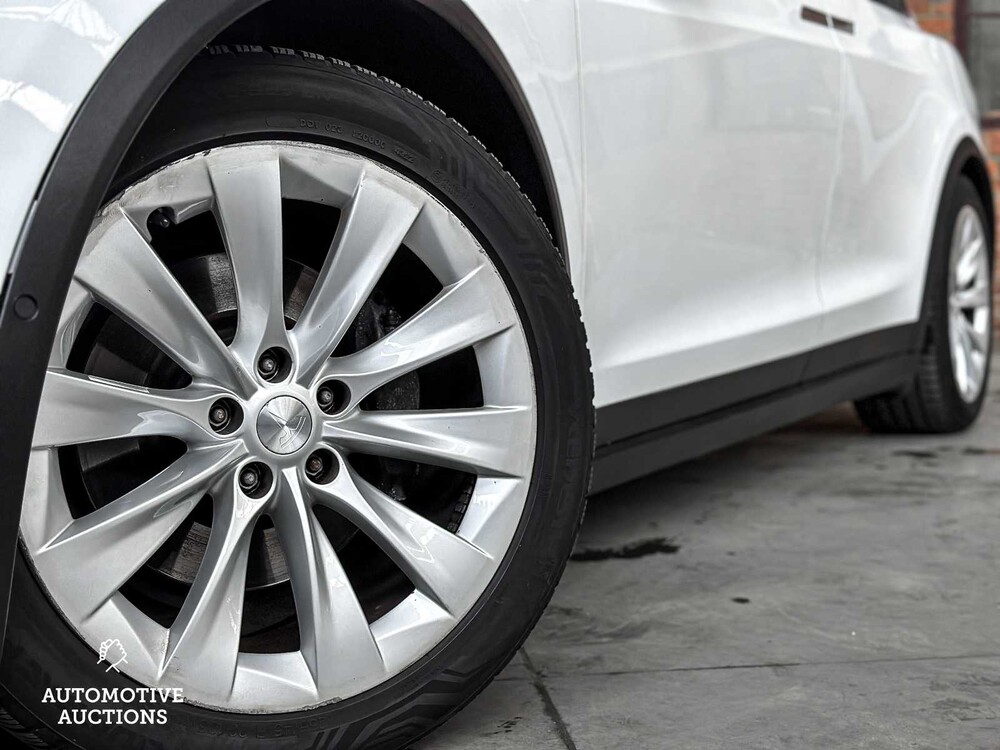 Tesla Model X Performance 612hp 2019 (Original-UK), ZH-744-N