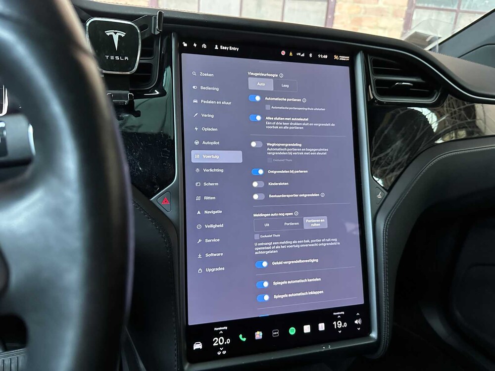 Tesla Model X Performance 612hp 2019 (Original-UK), ZH-744-N