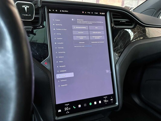 Tesla Model X Performance 612hp 2019 (Original-UK), ZH-744-N