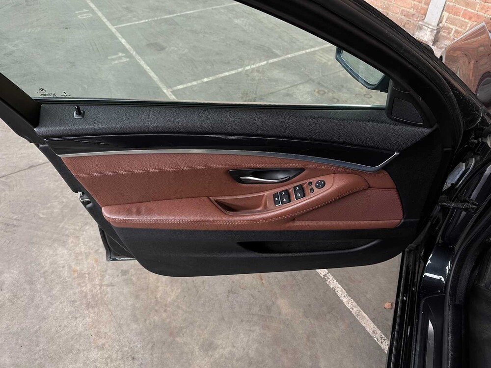 BMW 520d Touring High Executive -FACELIFT- 184PS 2014 F11 5er, GR-813-D