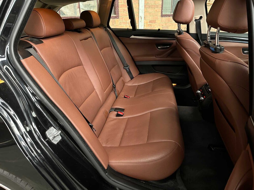 BMW 520d Touring High Executive -FACELIFT- 184PS 2014 F11 5er, GR-813-D