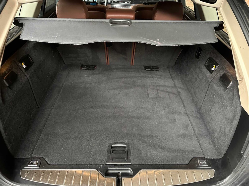 BMW 520d Touring High Executive -FACELIFT- 184PS 2014 F11 5er, GR-813-D