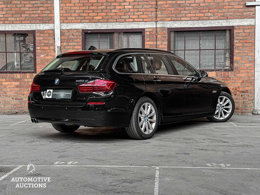 BMW 520d Touring High Executive -FACELIFT- 184pk 2014 F11 5-serie, GR-813-D