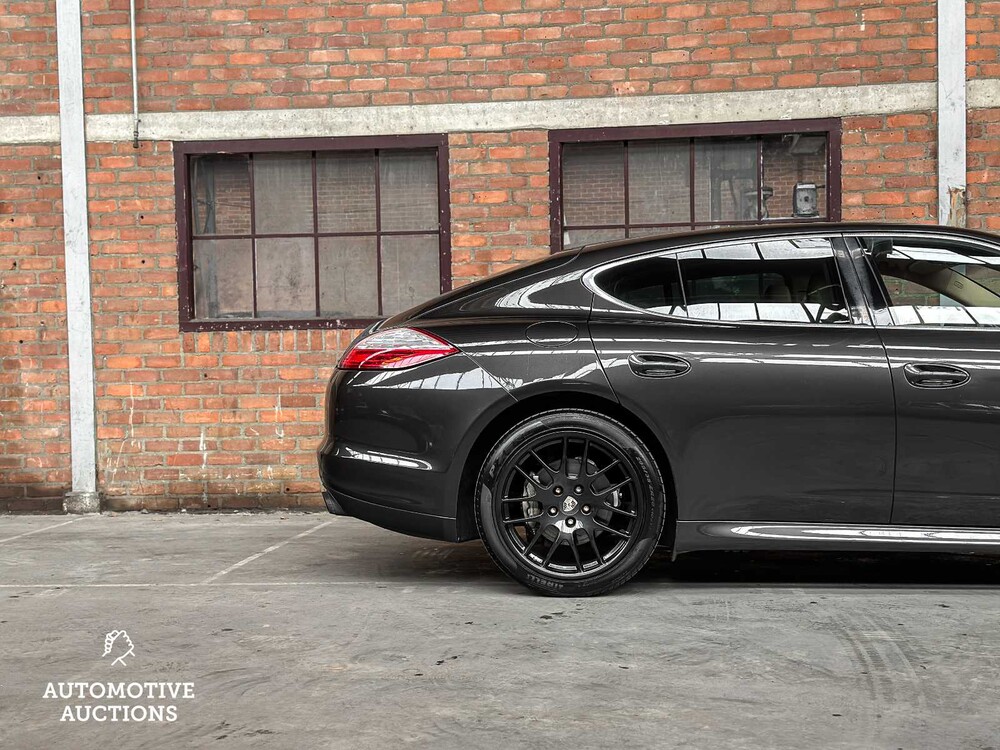 Porsche Panamera 4S 4.8 V8 400hp 2009
