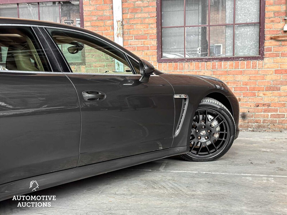 Porsche Panamera 4S 4.8 V8 400hp 2009