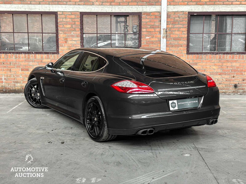 Porsche Panamera 4S 4.8 V8 400hp 2009