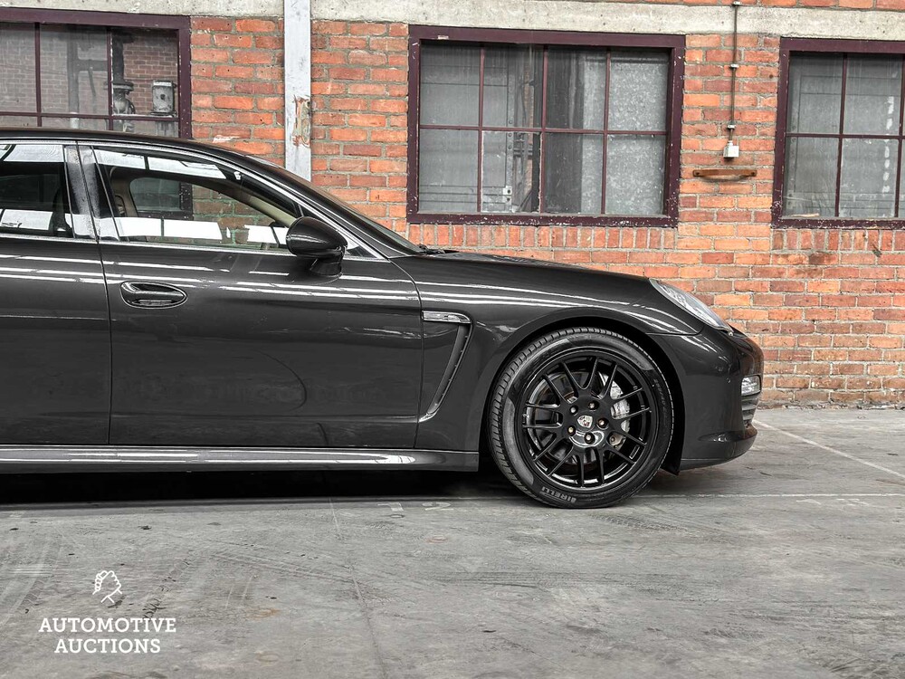 Porsche Panamera 4S 4.8 V8 400hp 2009