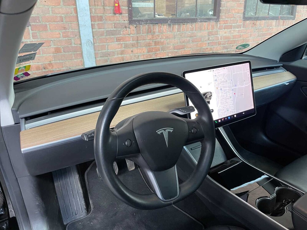 FOTOS! Tesla Model 3 Standard RWD Plus 60 kWh 238PS 2019 (Original-NL & 1. Besitzer), ZK-671-X