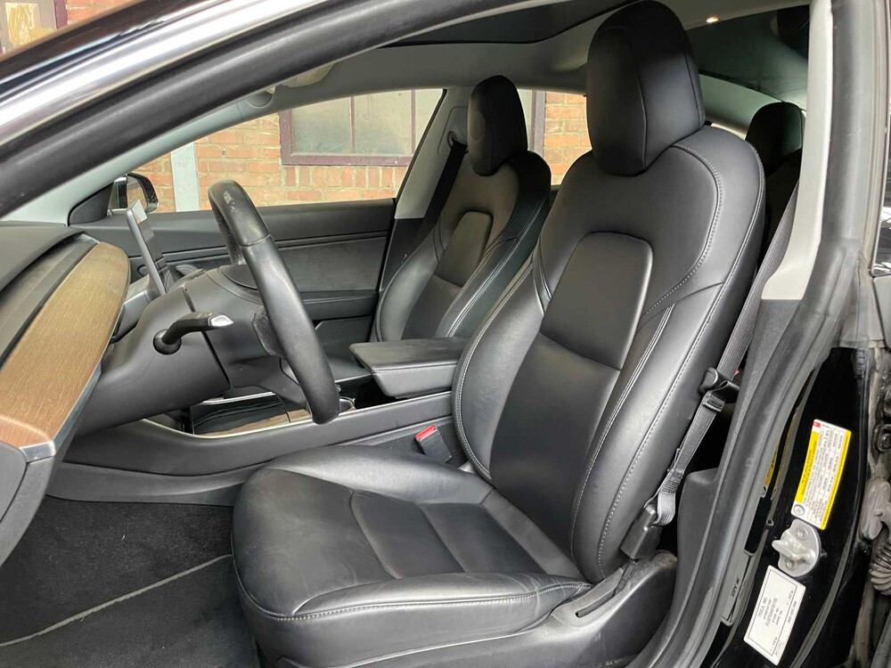 FOTOS! Tesla Model 3 Standard RWD Plus 60 kWh 238PS 2019 (Original-NL & 1. Besitzer), ZK-671-X