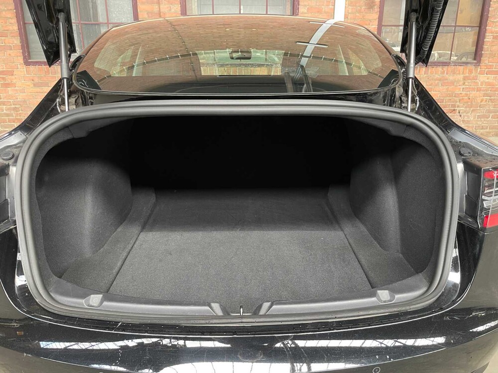 FOTOS! Tesla Model 3 Standard RWD Plus 60 kWh 238PS 2019 (Original-NL & 1. Besitzer), ZK-671-X