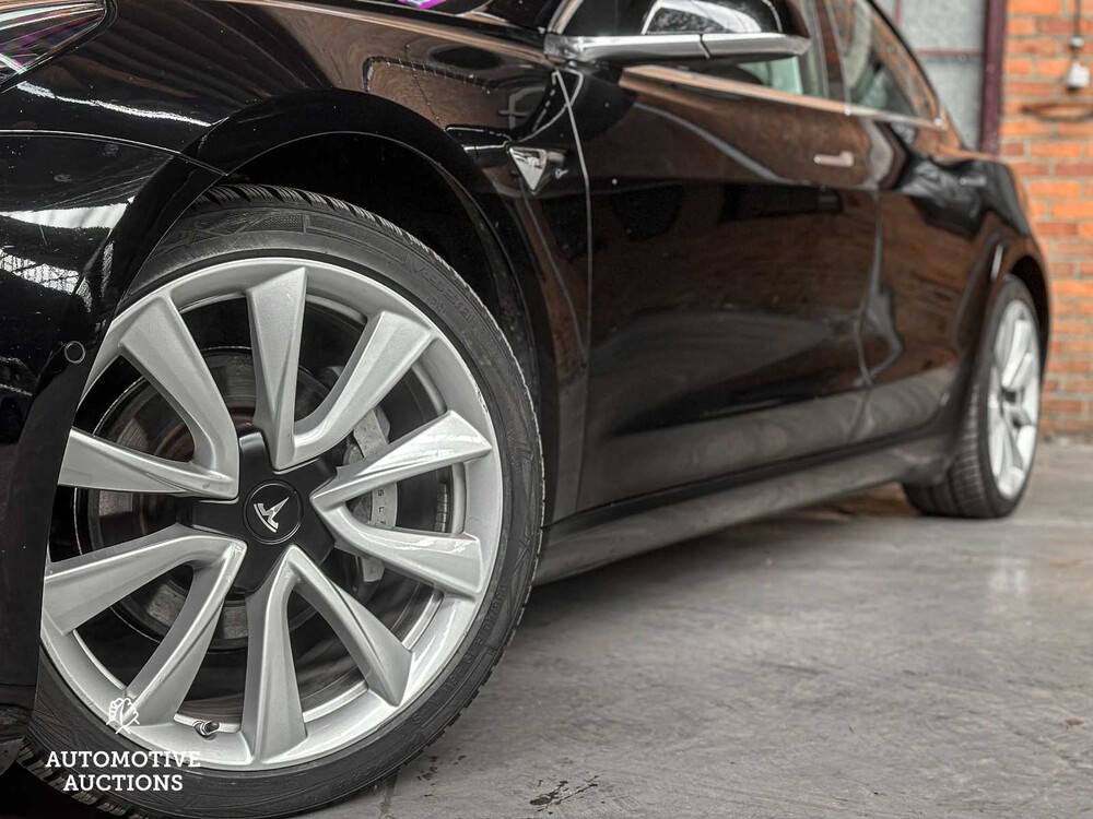 FOTOS! Tesla Model 3 Standard RWD Plus 60 kWh 238PS 2019 (Original-NL & 1. Besitzer), ZK-671-X