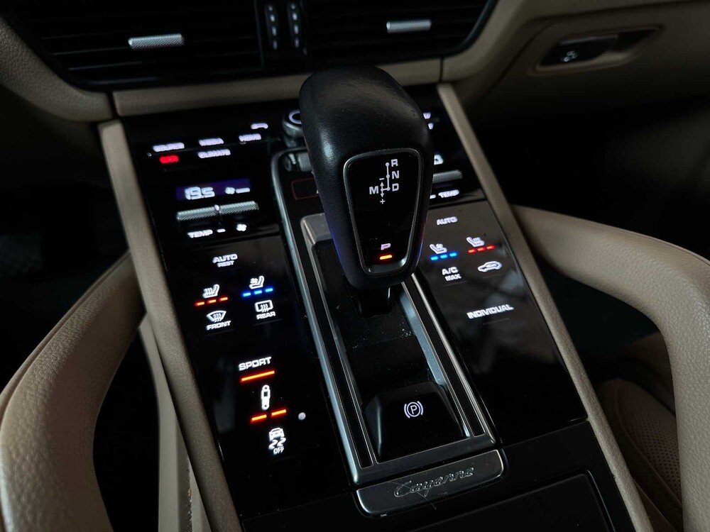 Porsche Cayenne 3.0 340PS 2018 (Original-NL + 1. Besitzer), TL-899-F