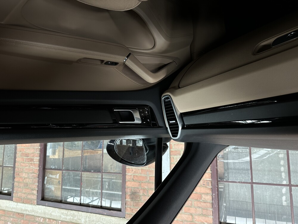 Porsche Cayenne 3.0 340PS 2018 (Original-NL + 1. Besitzer), TL-899-F