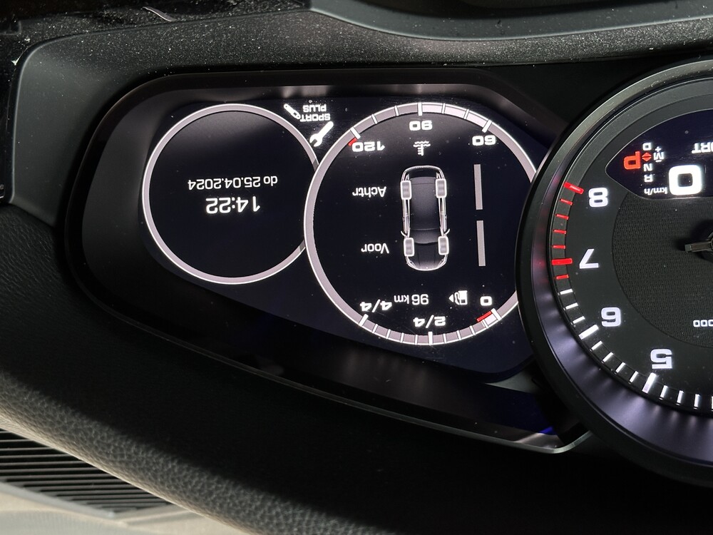 Porsche Cayenne 3.0 340PS 2018 (Original-NL + 1. Besitzer), TL-899-F