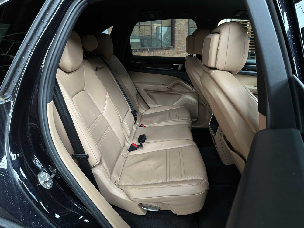 Porsche Cayenne 3.0 340PS 2018 (Original-NL + 1. Besitzer), TL-899-F