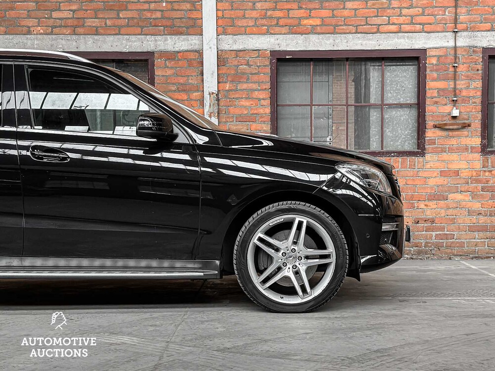Mercedes-Benz ML350 AMG Edition 1 3.5 V6 306PS 2012 M-Klasse, 31-ZHN-7
