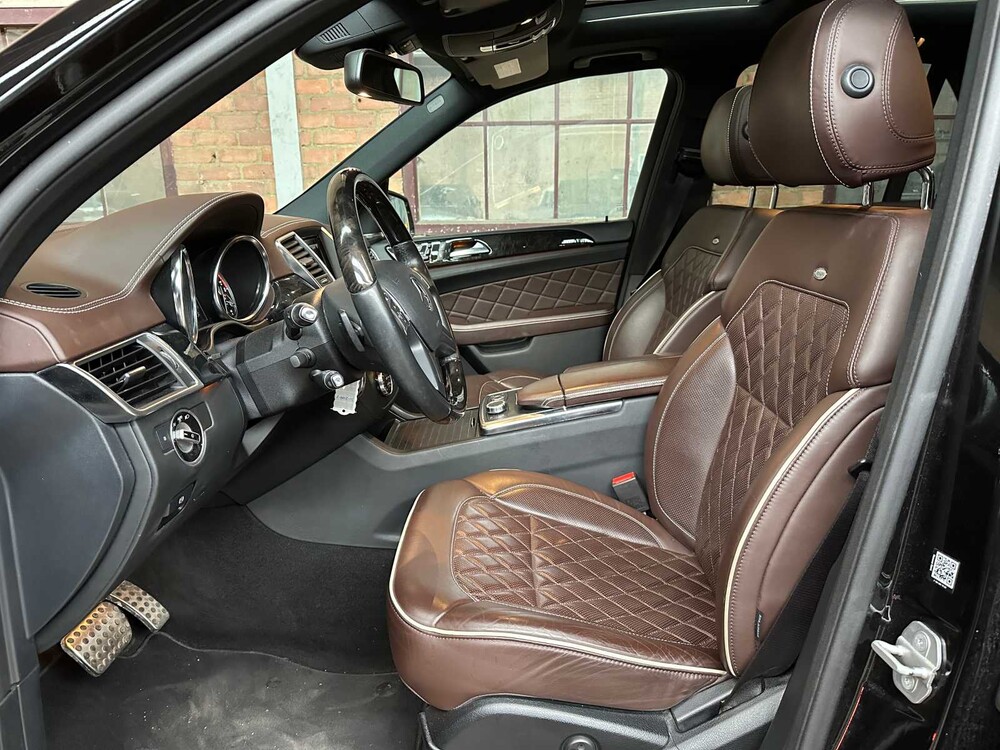 Mercedes-Benz ML350 AMG Edition 1 3.5 V6 306PS 2012 M-Klasse, 31-ZHN-7