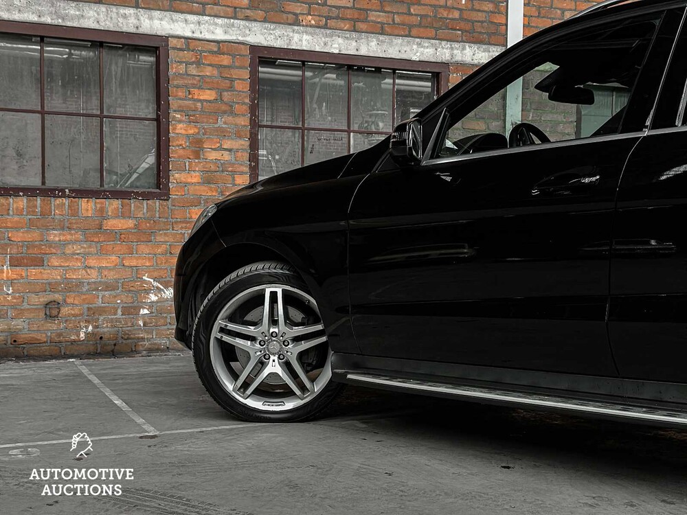 Mercedes-Benz ML350 AMG Edition 1 3.5 V6 306PS 2012 M-Klasse, 31-ZHN-7