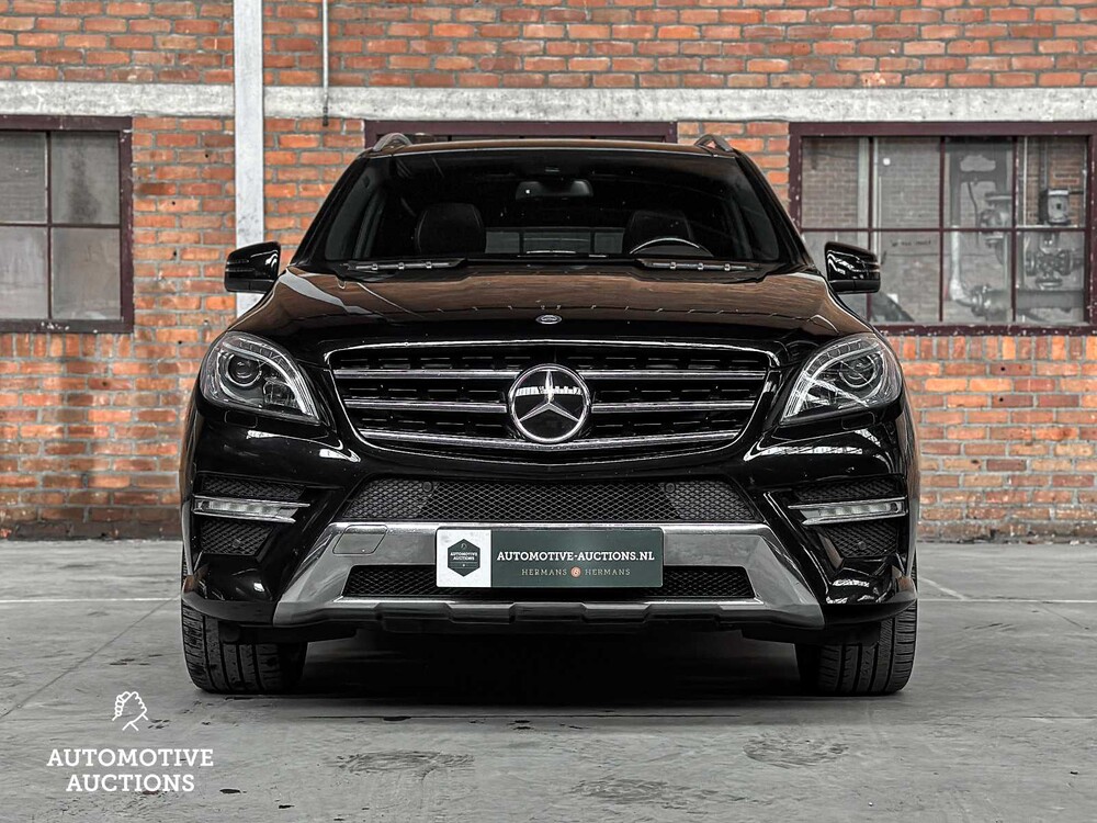 Mercedes-Benz ML350 AMG Edition 1 3.5 V6 306PS 2012 M-Klasse, 31-ZHN-7