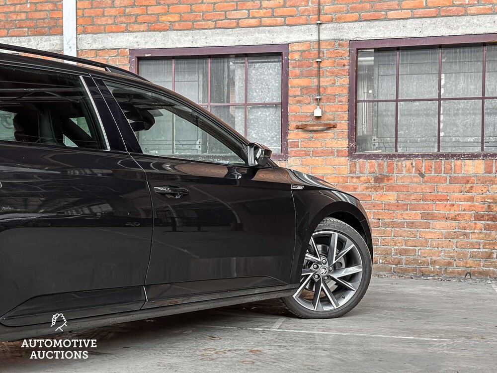 Skoda Superb Combi 2.0 TDI Sportl. Bns 150hp 2019 -Fertigmodell NL-, XS-808-F