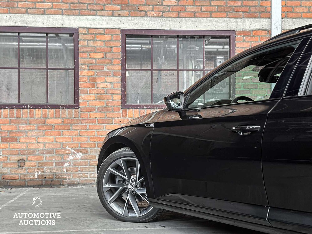 Skoda Superb Combi 2.0 TDI Sportl. Bns 150hp 2019 -Fertigmodell NL-, XS-808-F