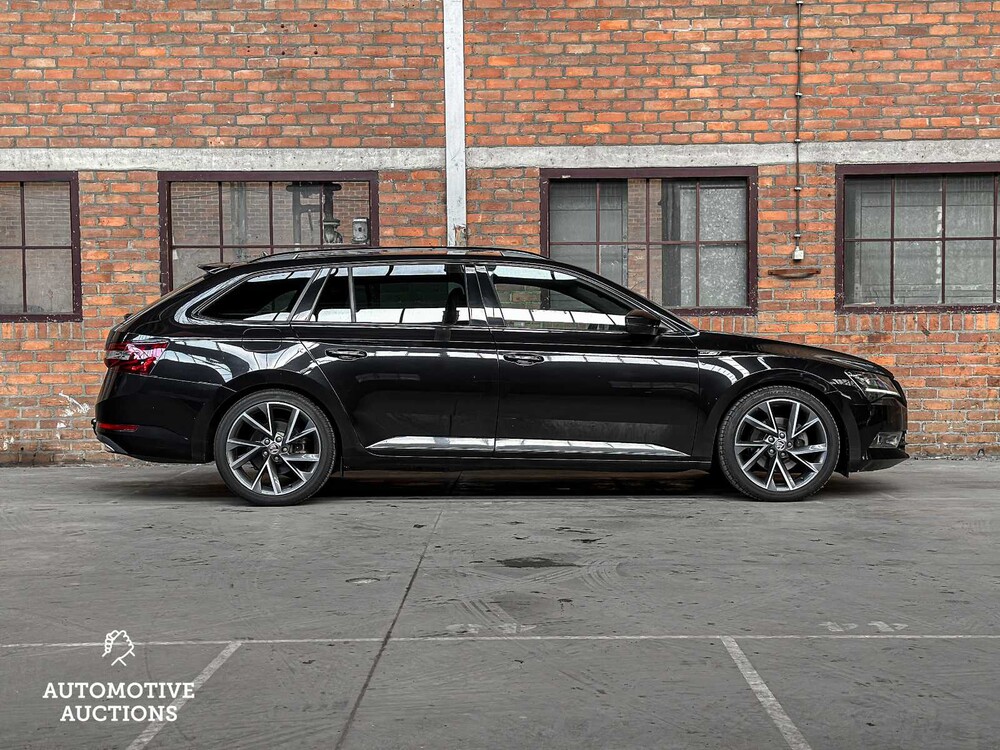 Skoda Superb Combi 2.0 TDI Sportl. Bns 150hp 2019 -Fertigmodell NL-, XS-808-F