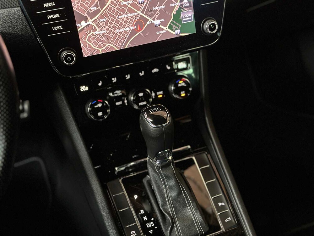 Skoda Superb Combi 2.0 TDI Sportl. Bns 150hp 2019 -Fertigmodell NL-, XS-808-F