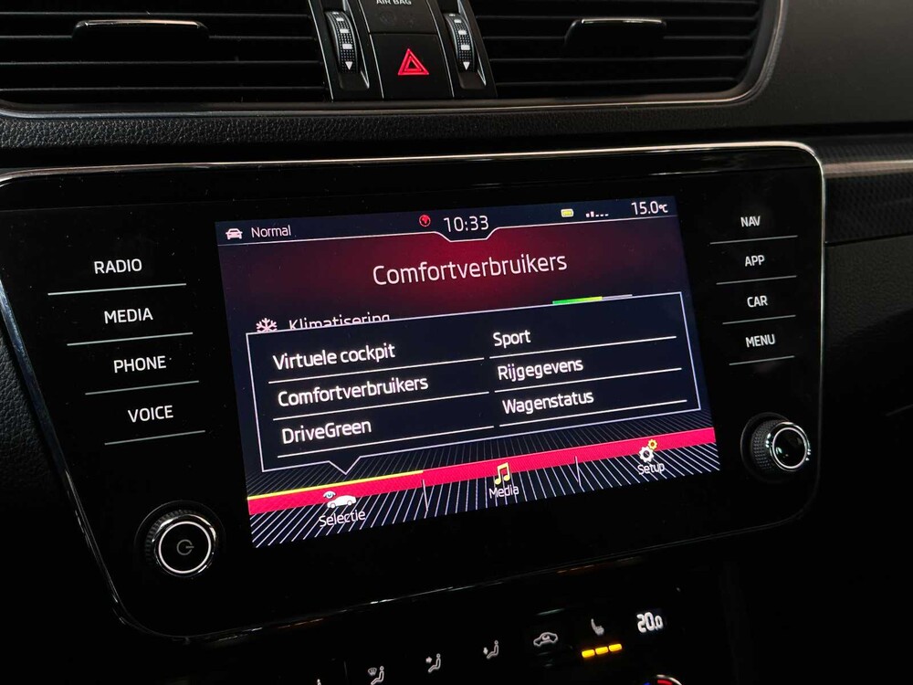 Skoda Superb Combi 2.0 TDI Sportl. Bns 150hp 2019 -Fertigmodell NL-, XS-808-F