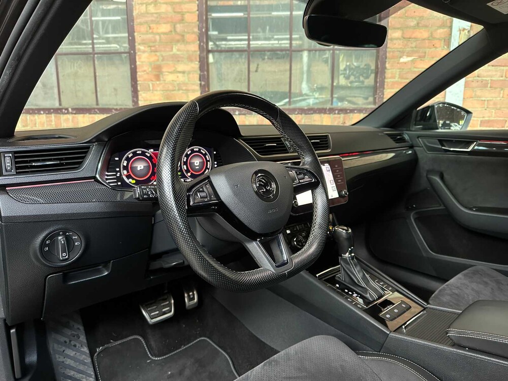 Skoda Superb Combi 2.0 TDI Sportl. Bns 150hp 2019 -Fertigmodell NL-, XS-808-F