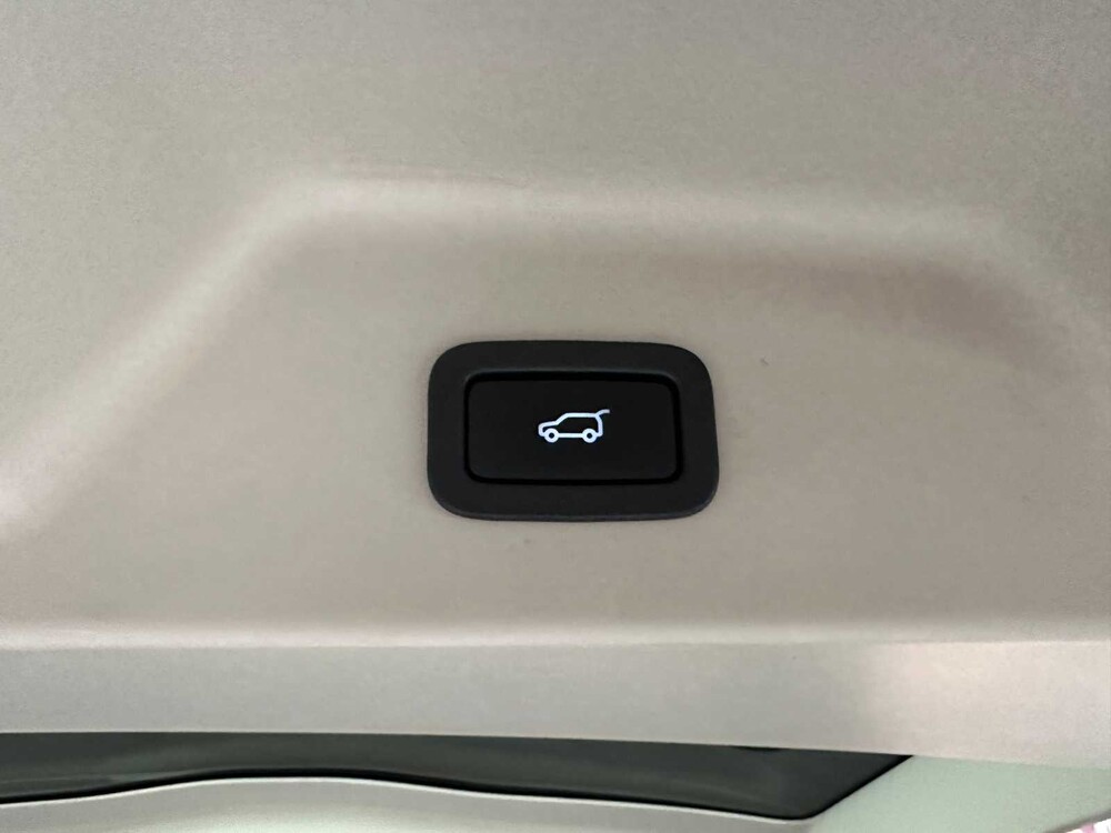 Land Rover Range Rover P400e LWB Autobiografie 404PS 2018 Plug-In, XP-681-V