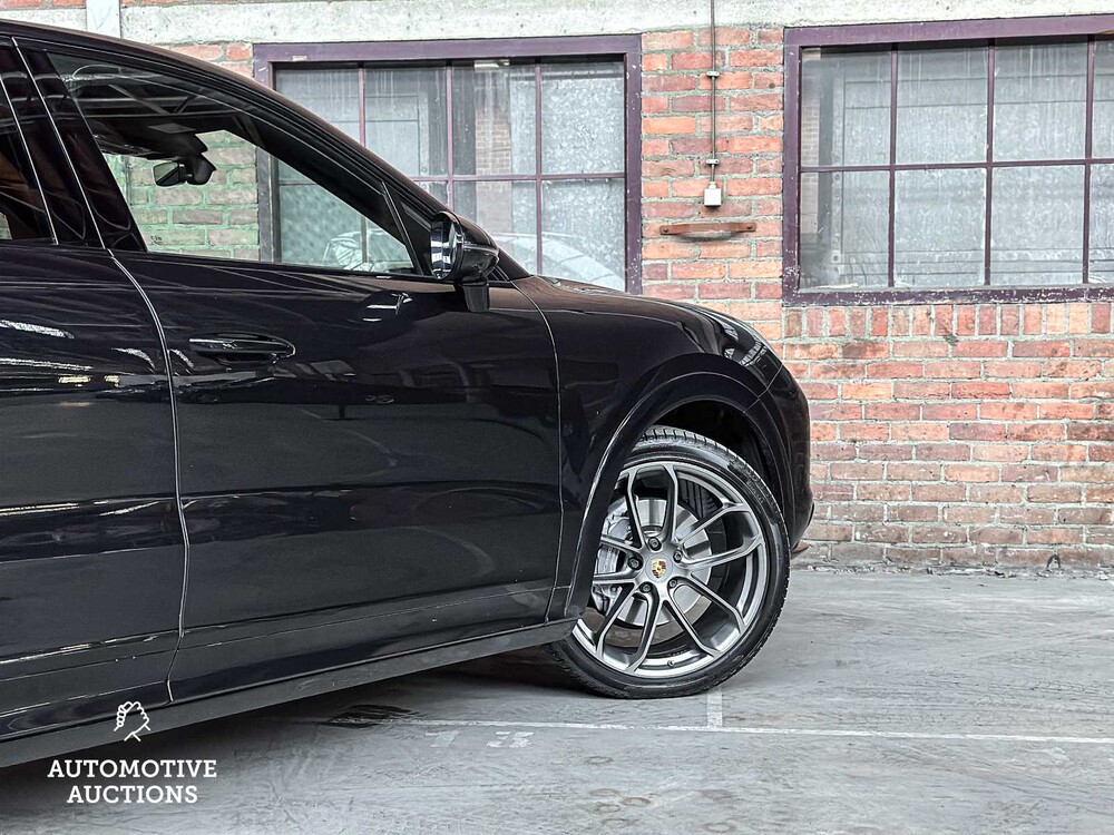 Porsche Cayenne Coupé E-Hybrid 3.0 V6 462PS 2019 Sport-Chrono (Original-GB) Plug-Hybrid, G-926-HR