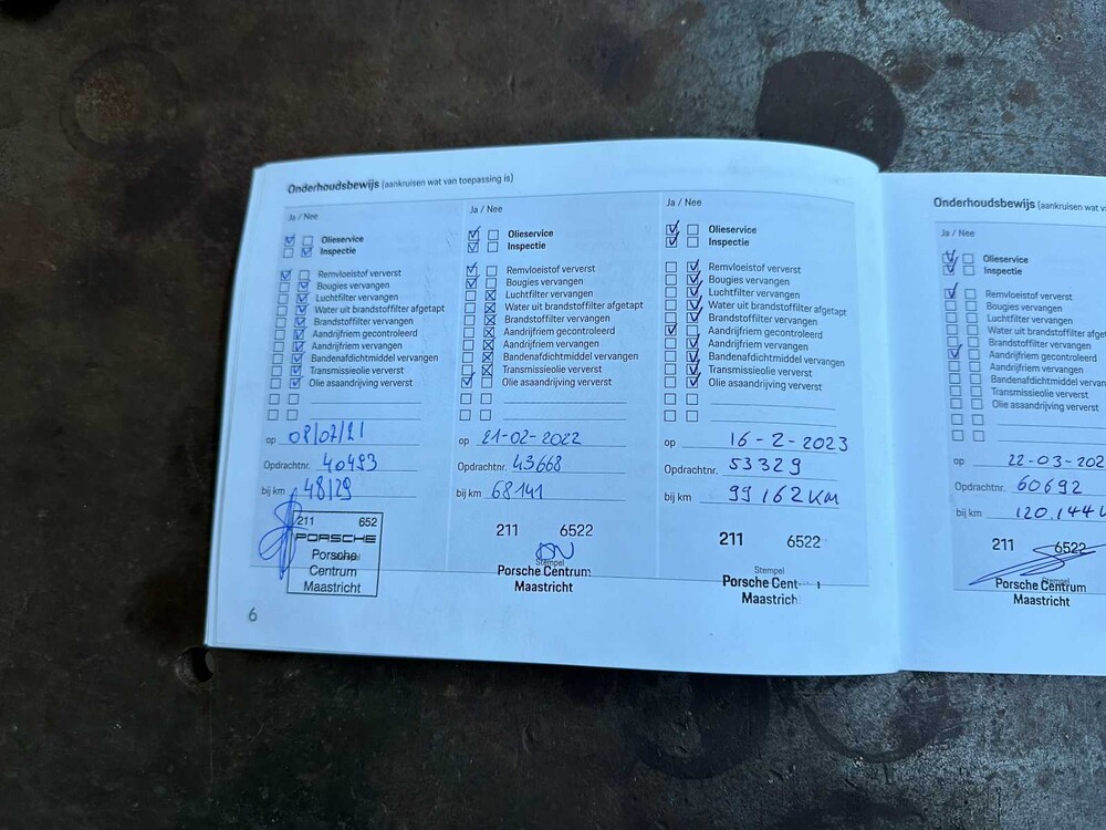 Porsche Cayenne Coupé E-Hybrid 3.0 V6 462PS 2019 Sport-Chrono (Original-GB) Plug-Hybrid, G-926-HR