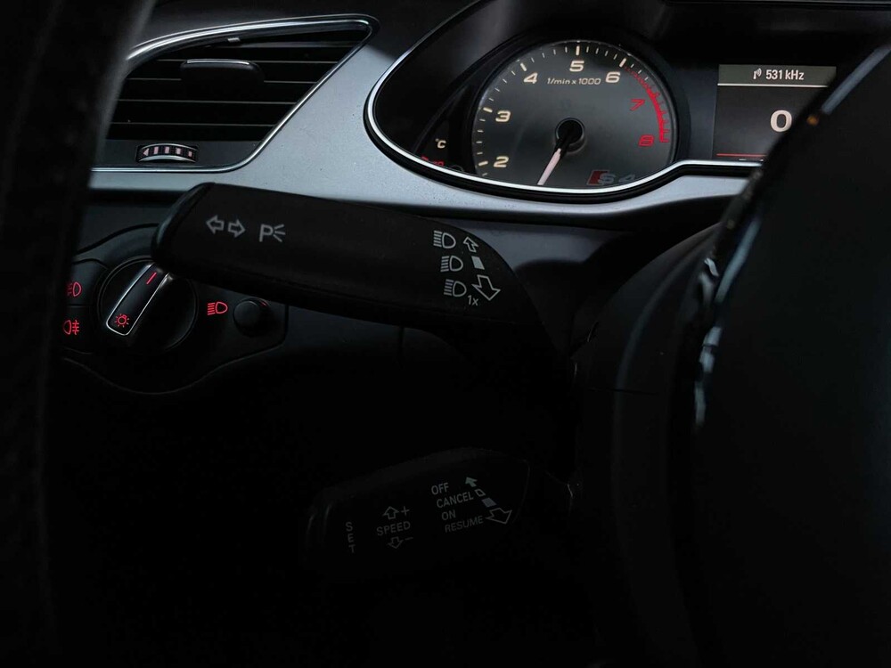 Audi S4 V6 Premium Plus Turbolader 340PS 2012