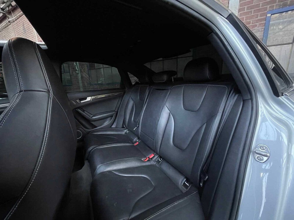 Audi S4 V6 Premium Plus Turbolader 340PS 2012