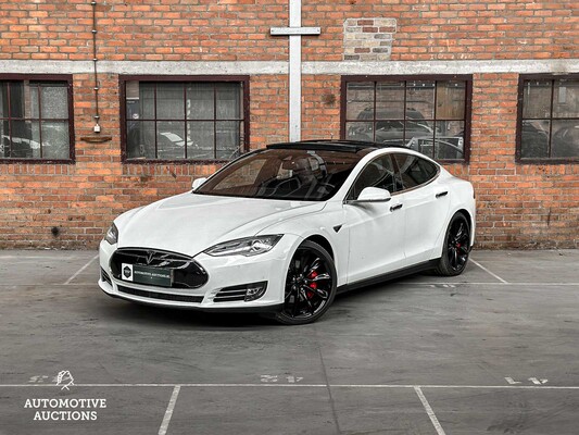 Tesla Model S 85 Performance 421hp 2015 FREE-CHARGING (Original-UK), 4-ZTH-49