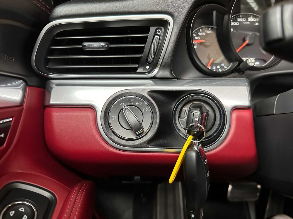 Porsche 911 Turbo 991 Cabriolet 3.8 Facelift 540PS 2017 (Original-NL) Sport-Chrono, NL-708-Z