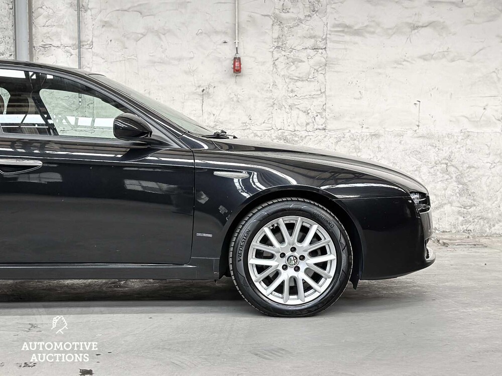 Alfa Romeo 159 Sportwagon 1.9 JTS Distinctive 160hp 2006 ORIG-NL, 38-SX-RZ