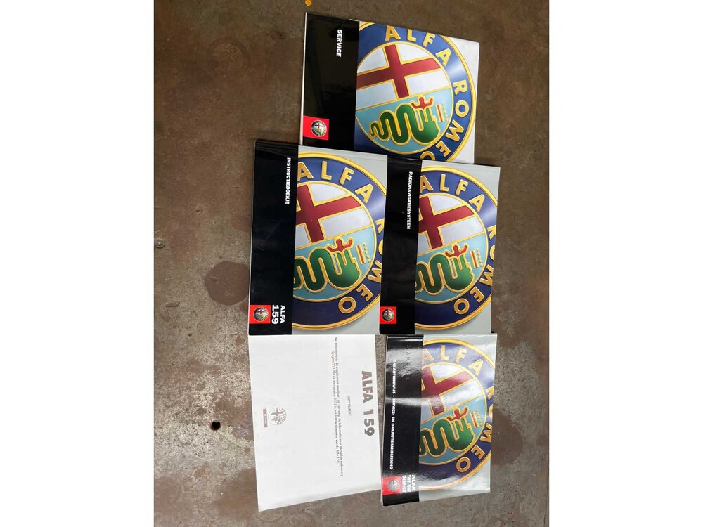 Alfa Romeo 159 Sportwagon 1.9 JTS Distinctive 160hp 2006 ORIG-NL, 38-SX-RZ