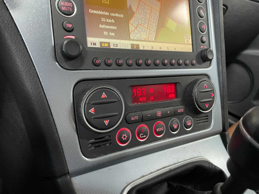 Alfa Romeo 159 Sportwagon 1.9 JTS Distinctive 160hp 2006 ORIG-NL, 38-SX-RZ