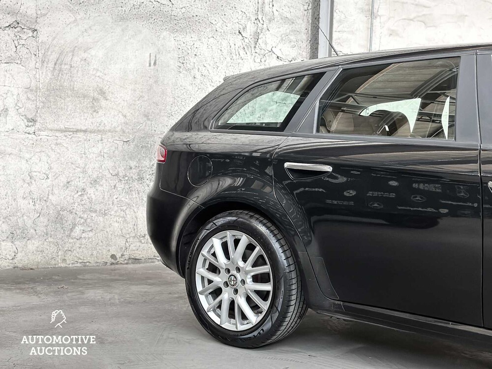 Alfa Romeo 159 Sportwagon 1.9 JTS Distinctive 160hp 2006 ORIG-NL, 38-SX-RZ