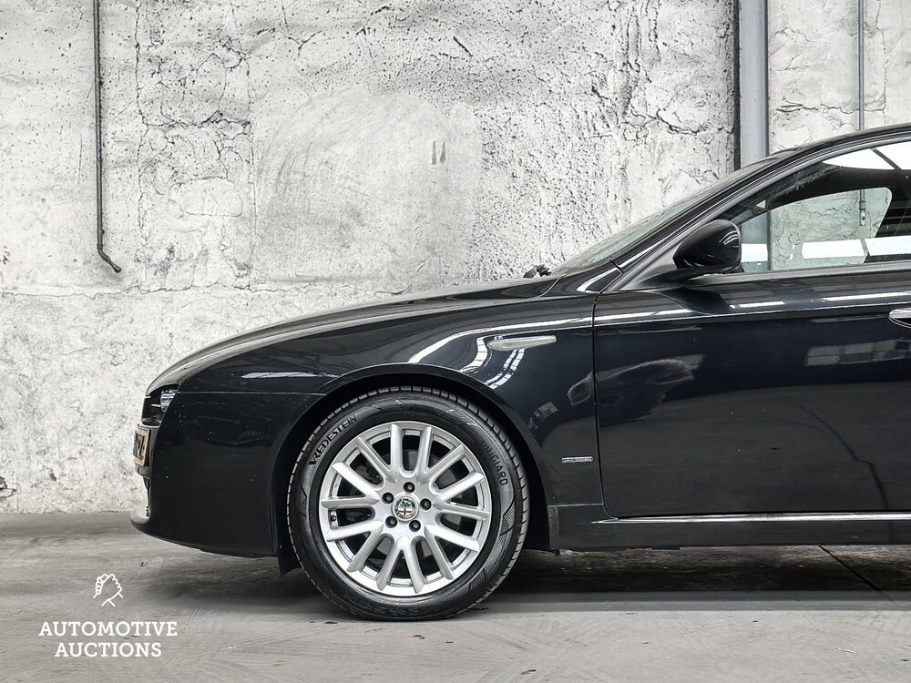 Alfa Romeo 159 Sportwagon 1.9 JTS Distinctive 160hp 2006 ORIG-NL, 38-SX-RZ
