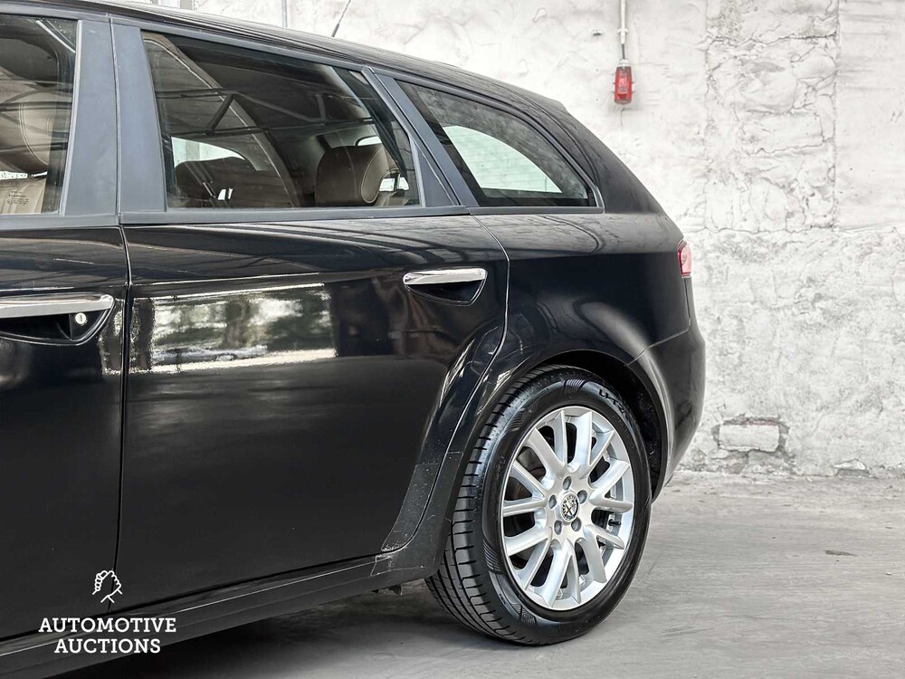 Alfa Romeo 159 Sportwagon 1.9 JTS Distinctive 160hp 2006 ORIG-NL, 38-SX-RZ