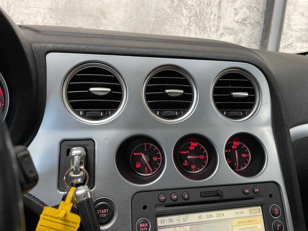 Alfa Romeo 159 Sportwagon 1.9 JTS Distinctive 160hp 2006 ORIG-NL, 38-SX-RZ