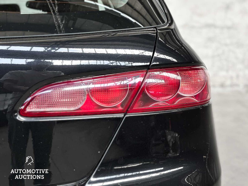 Alfa Romeo 159 Sportwagon 1.9 JTS Distinctive 160hp 2006 ORIG-NL, 38-SX-RZ