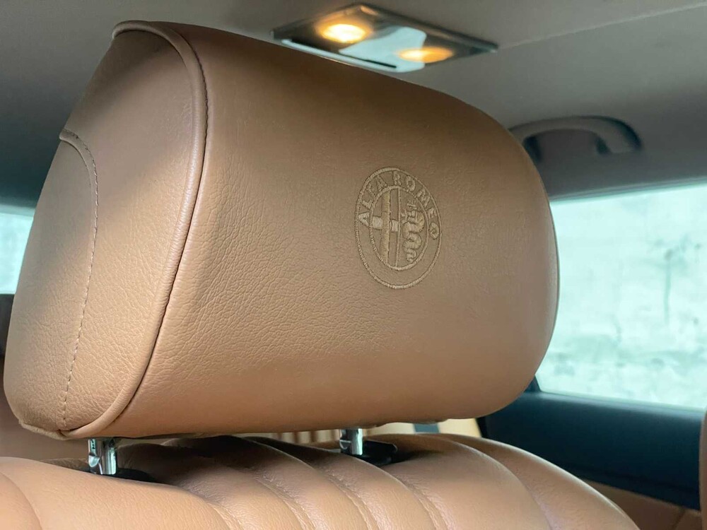 Alfa Romeo 159 Sportwagon 1.9 JTS Distinctive 160hp 2006 ORIG-NL, 38-SX-RZ